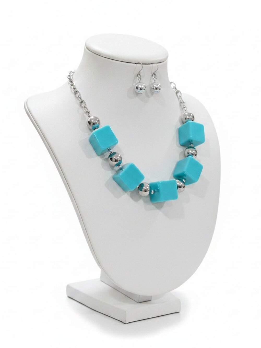 Tanya Creations Women's Trendy Silver Plated Blue Cube Statement Necklace Set